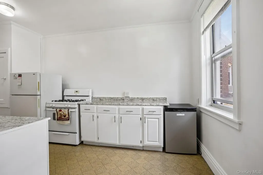 445 Gramatan Avenue Fleetwood NY 10552