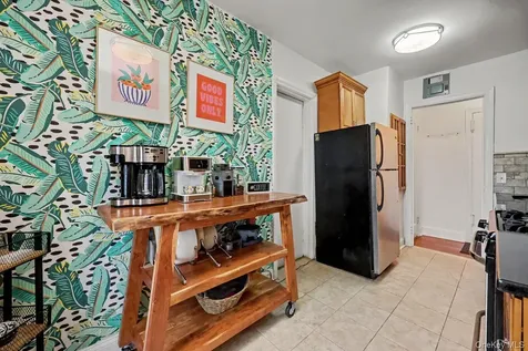 300 S Broadway Tarrytown NY 10591