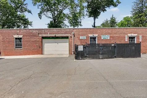 300 S Broadway Tarrytown NY 10591