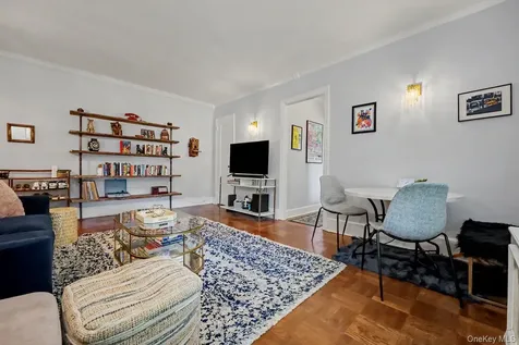 300 S Broadway Tarrytown NY 10591