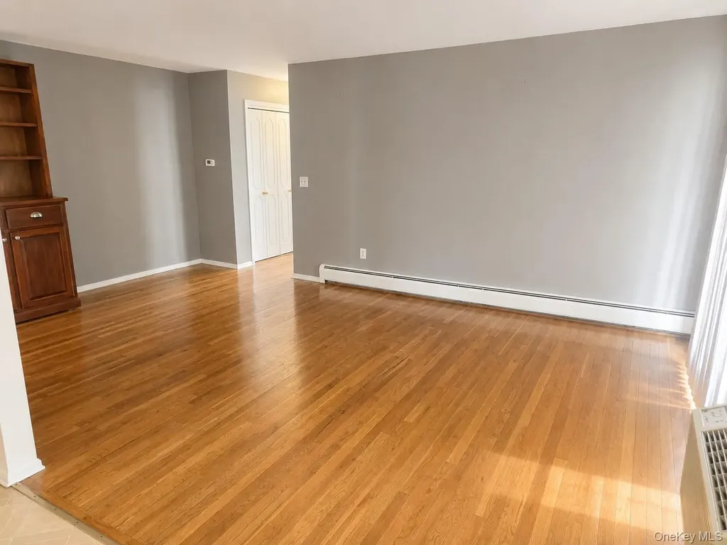 82 Demarest Avenue West Nyack NY 10994
