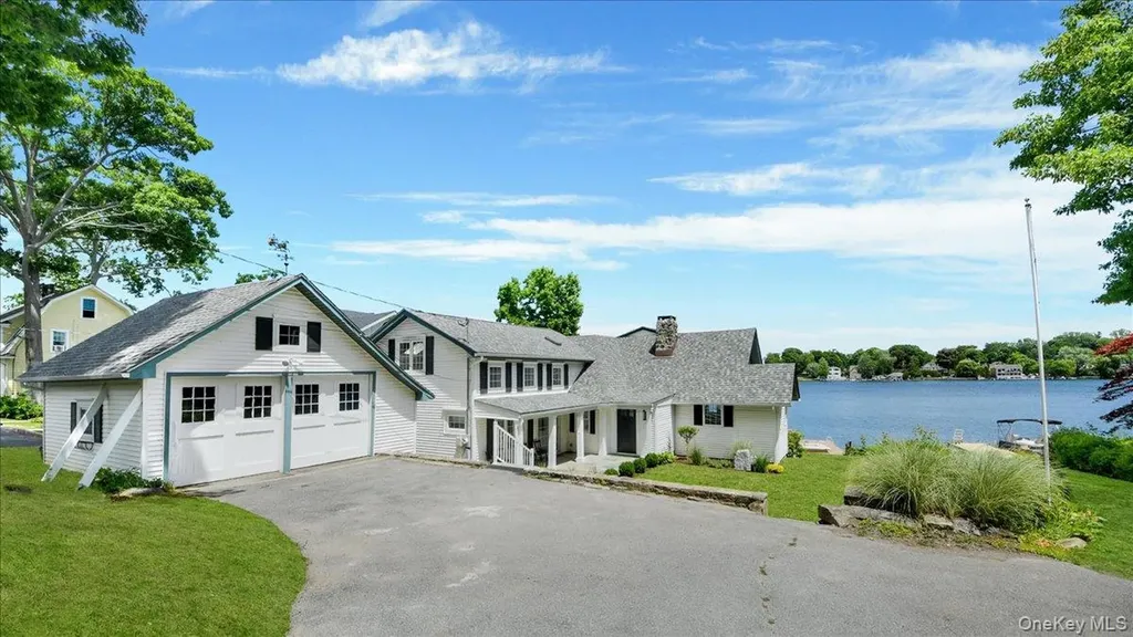 46 Sycamore Road Mahopac NY 10541