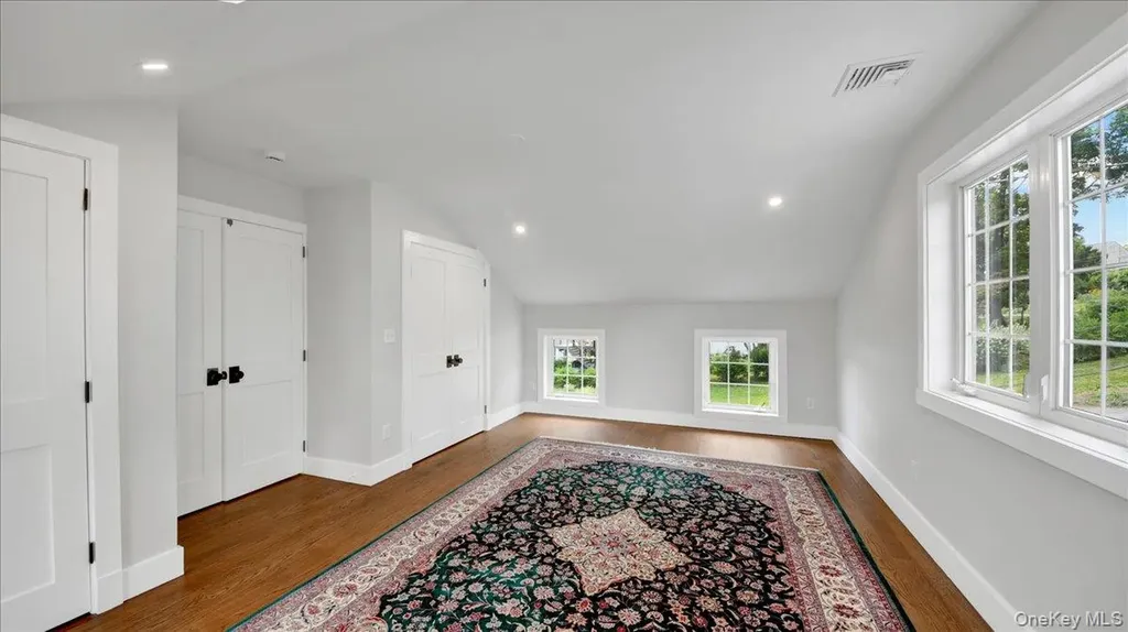 46 Sycamore Road Mahopac NY 10541