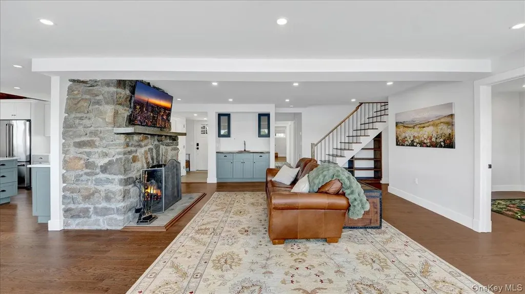 46 Sycamore Road Mahopac NY 10541