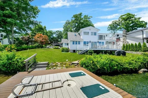 46 Sycamore Road Mahopac NY 10541