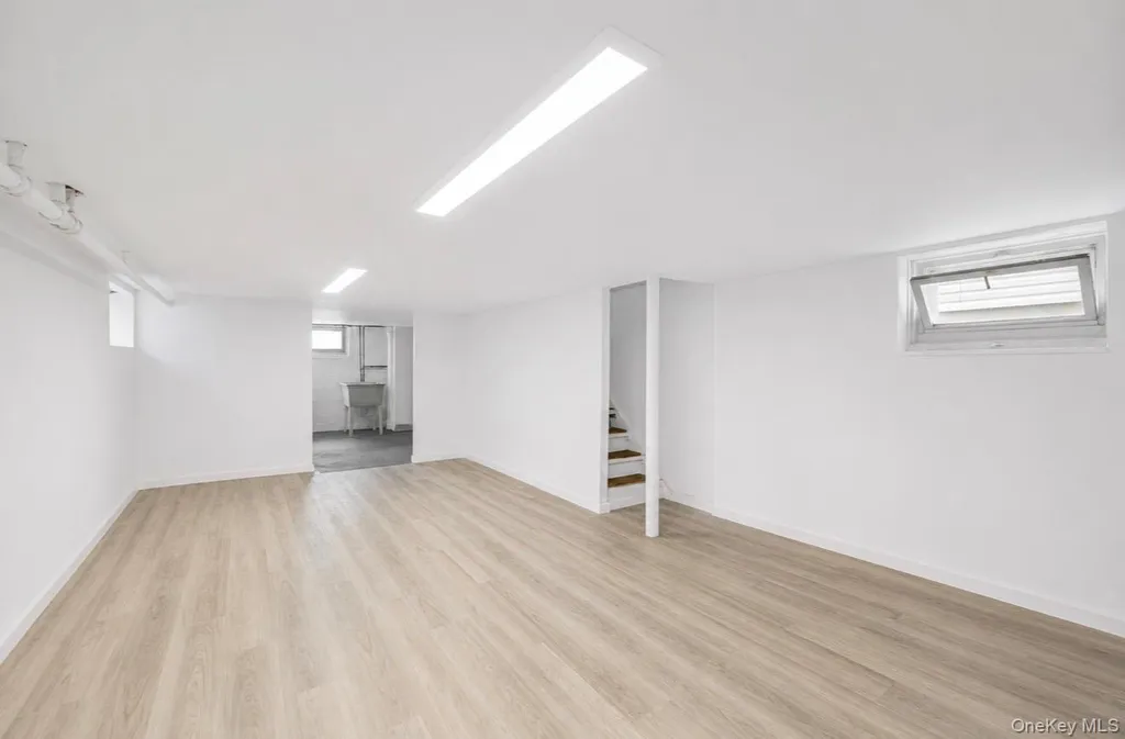 9036 209th Street Queens Village NY 11428