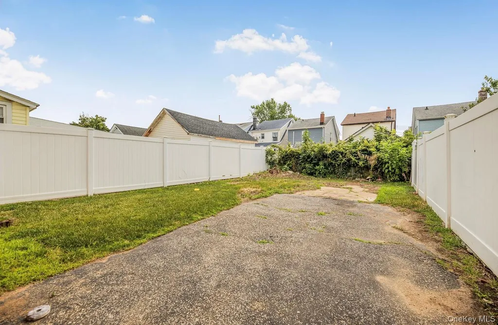 9036 209th Street Queens Village NY 11428