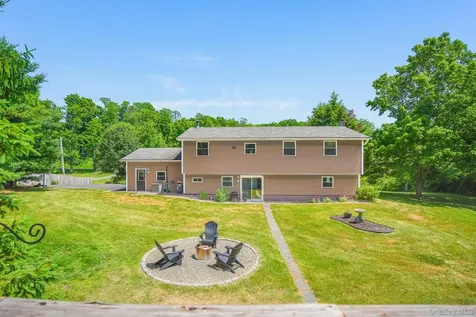 75 Creek Road Staatsburg NY 12580