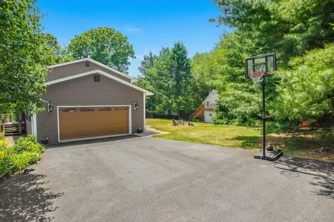 75 Creek Road Staatsburg NY 12580