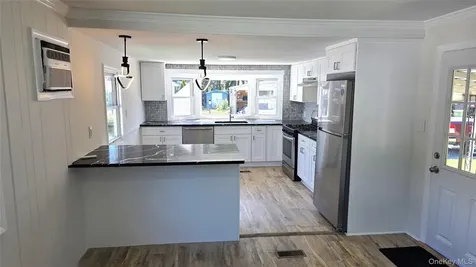 58 Betsy Ross Drive Bohemia NY 11716
