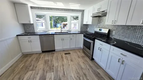 58 Betsy Ross Drive Bohemia NY 11716