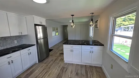 58 Betsy Ross Drive Bohemia NY 11716