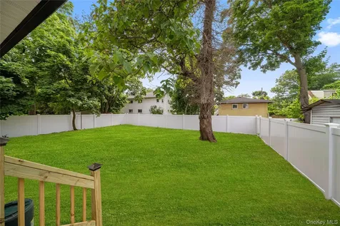 207 Wright Street Westbury NY 11590