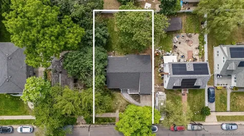 207 Wright Street Westbury NY 11590