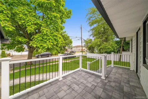 207 Wright Street Westbury NY 11590