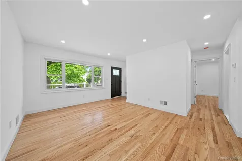 207 Wright Street Westbury NY 11590