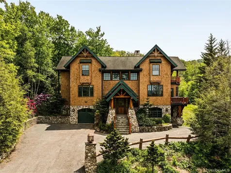 6 White Way Windham NY 12496