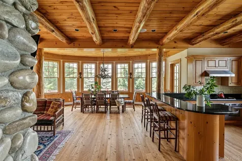 6 White Way Windham NY 12496