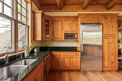 6 White Way Windham NY 12496