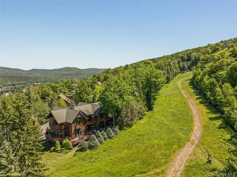 6 White Way Windham NY 12496
