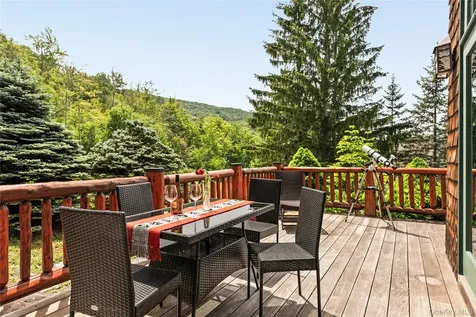 6 White Way Windham NY 12496