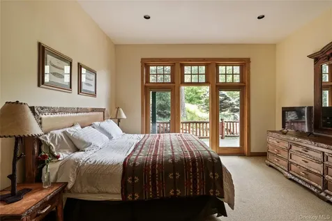 6 White Way Windham NY 12496