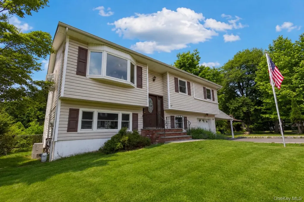 17 Sherman Drive Garnerville NY 10923