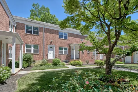 24 Wappanocca Avenue Rye NY 10580