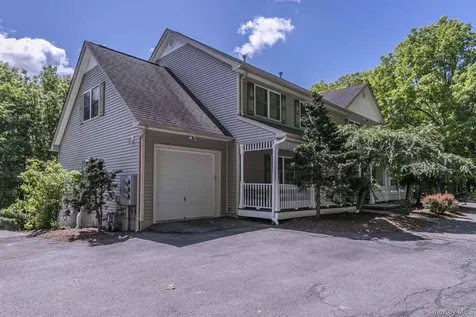 860 Route 284 Westtown NY 10998
