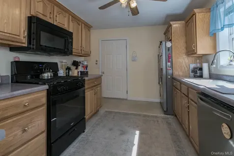 860 Route 284 Westtown NY 10998