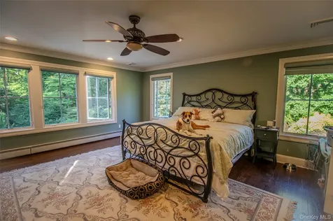 55 Wynn Court Muttontown NY 11791