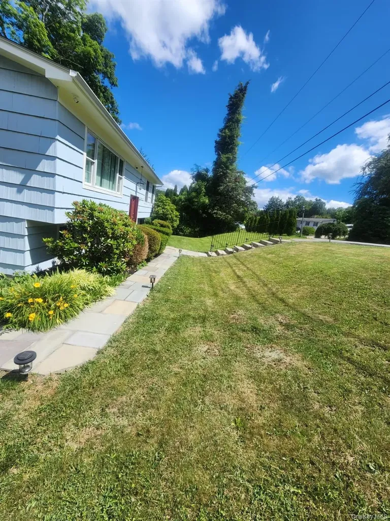 9 Westview Avenue North Salem NY 10560