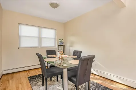 28 Baldwin Street Farmingdale NY 11735