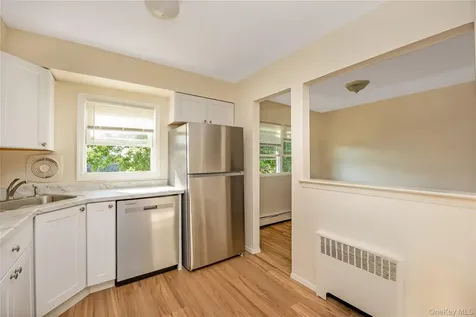 28 Baldwin Street Farmingdale NY 11735