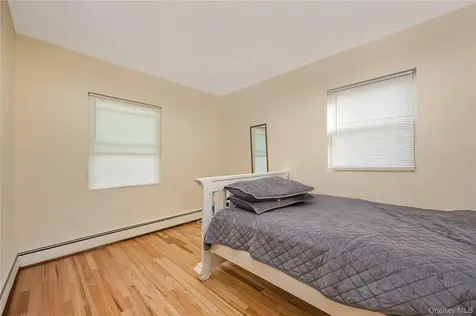 28 Baldwin Street Farmingdale NY 11735