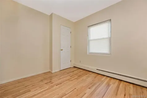 28 Baldwin Street Farmingdale NY 11735