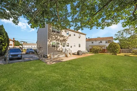 28 Baldwin Street Farmingdale NY 11735