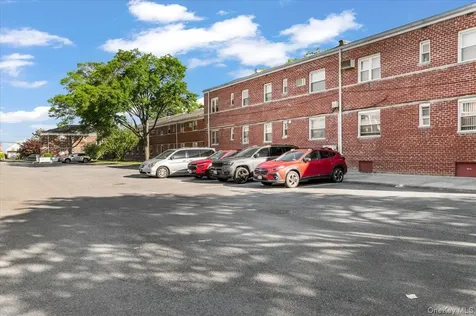 87-29 Marengo Street Holliswood NY 11423