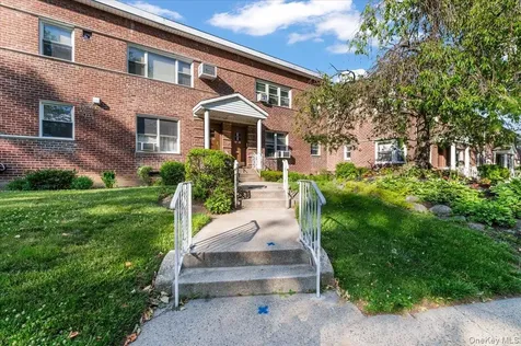 87-29 Marengo Street Holliswood NY 11423
