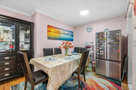 87-29 Marengo Street Holliswood NY 11423