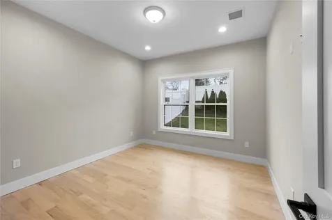 21 Devon Road Bethpage NY 11714