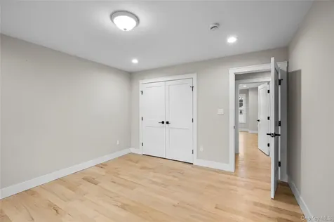 21 Devon Road Bethpage NY 11714