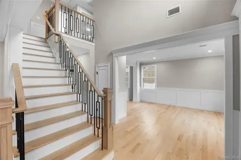 21 Devon Road Bethpage NY 11714