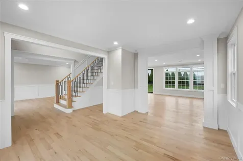 21 Devon Road Bethpage NY 11714