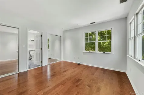 21 Brookridge Court Rye Brook NY 10573