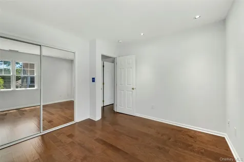 21 Brookridge Court Rye Brook NY 10573