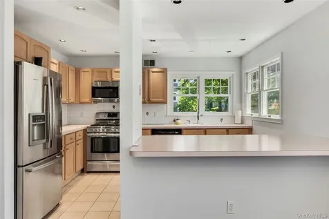 21 Brookridge Court Rye Brook NY 10573
