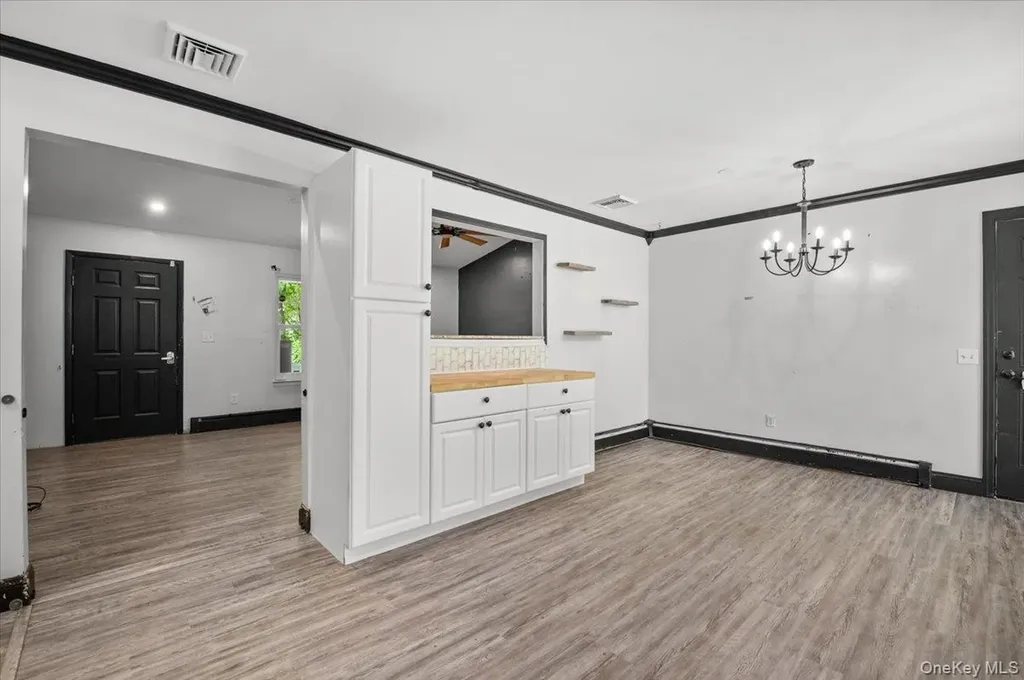 3755 Grand Avenue Mattituck NY 11952