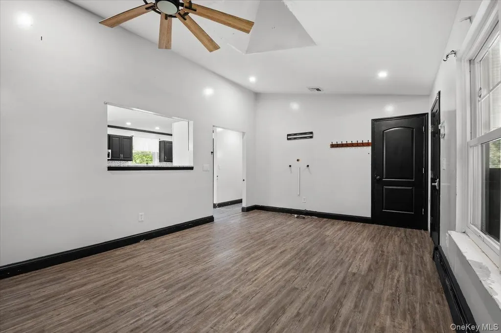 3755 Grand Avenue Mattituck NY 11952
