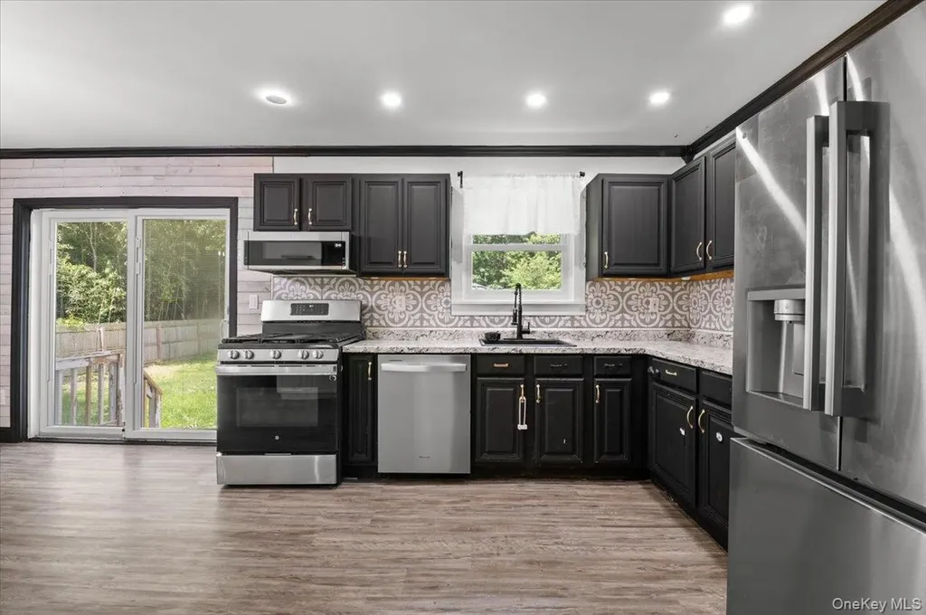 3755 Grand Avenue Mattituck NY 11952